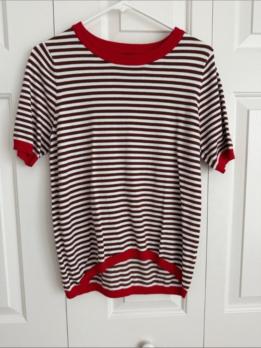 Striped Short-Sleeve Knit Top in Brown and White with Red Trim